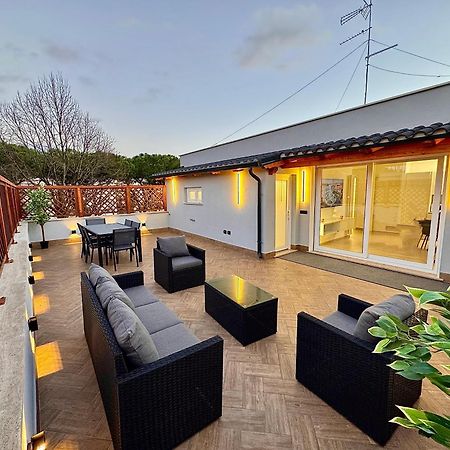 Luxury Apartment Togliatti Rome Bagian luar foto