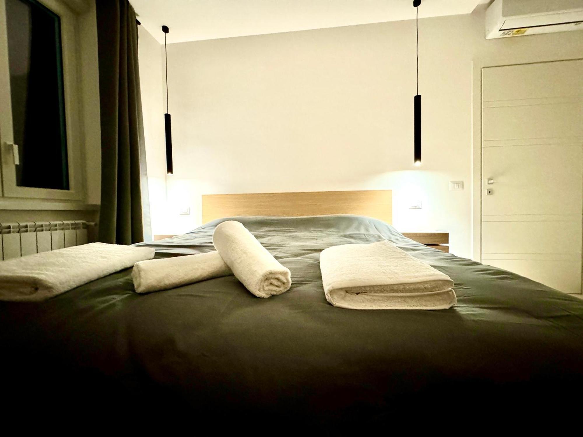 Luxury Apartment Togliatti Rome Bagian luar foto