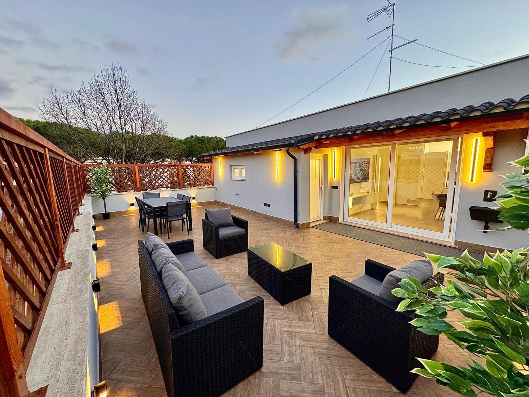 Luxury Apartment Togliatti Rome Bagian luar foto