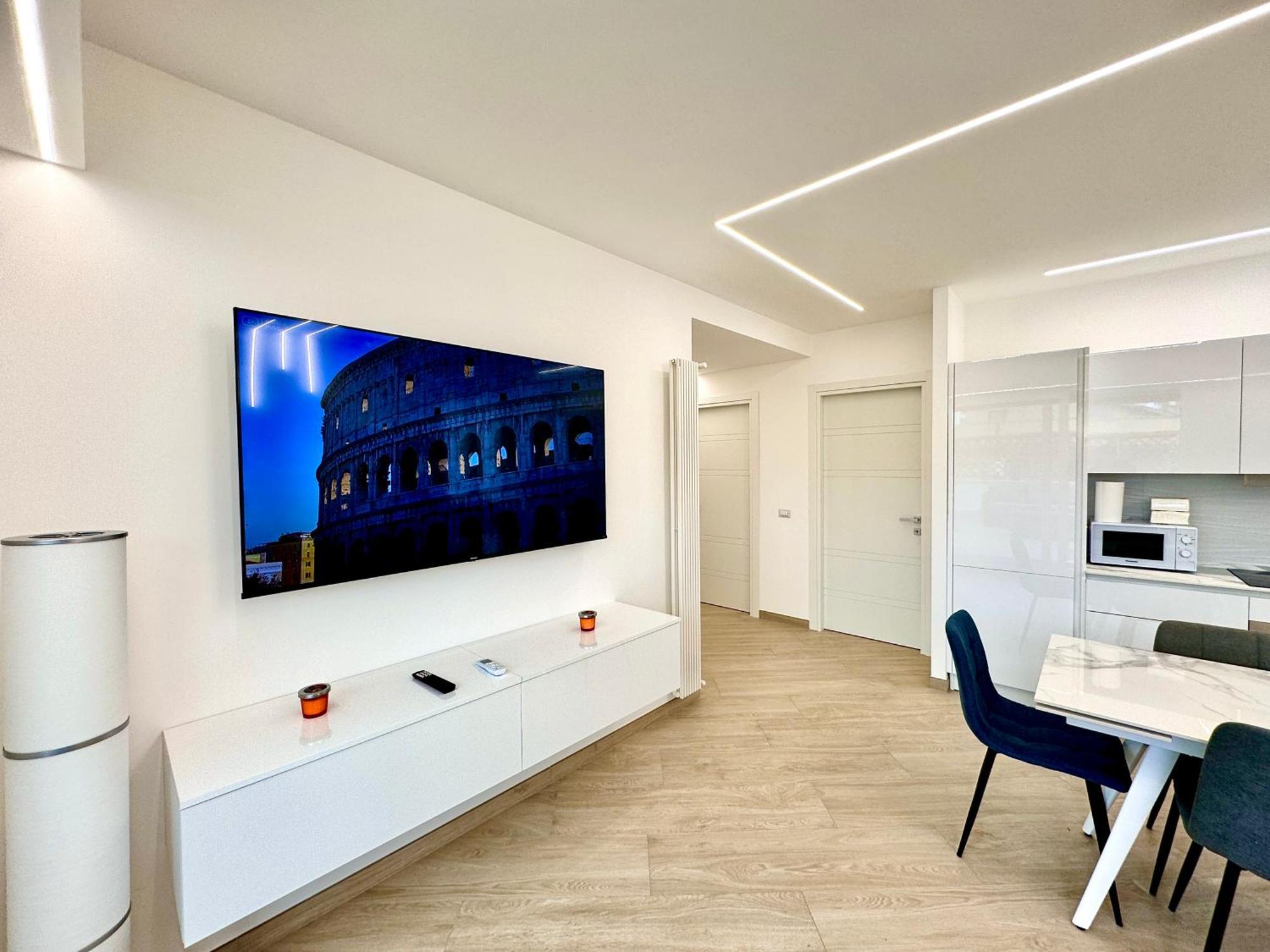 Luxury Apartment Togliatti Rome Bagian luar foto